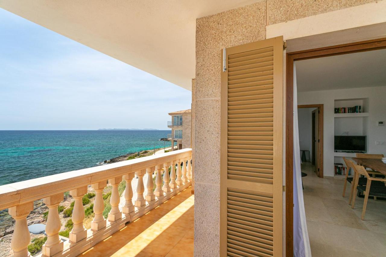 Beachfront Holiday Apartment Lotja 7 - Grupo Berna Colonia de Sant Jordi ภายนอก รูปภาพ